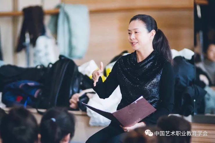 豪运国际跨界钢琴及豪运国际舞蹈教育课件助力“CEFA艺术教育高级人才研修班——中国古典舞身韵课”